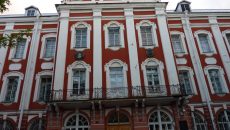 La porta di ingresso all’appartamento – museo di Mendeleev